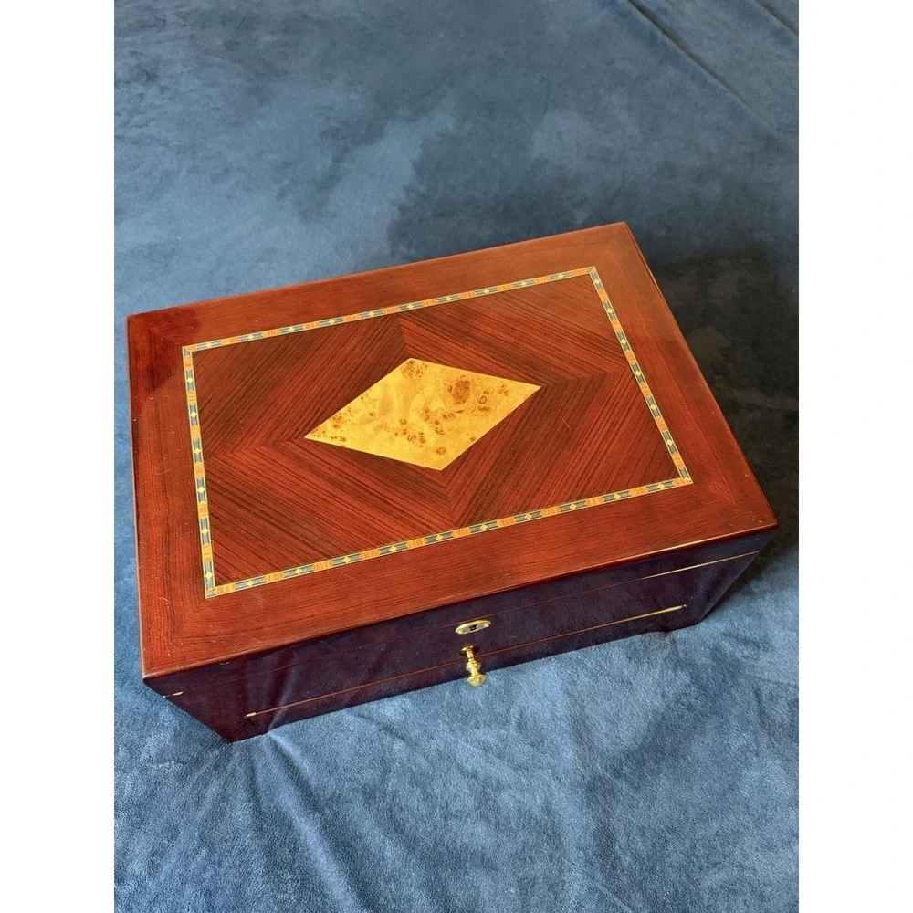 Unbranded vintage mahogany